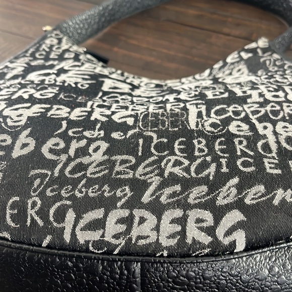 💥RARE Vintage Iceberg Hobo/Shoulder Bag - Picture 7 of 17